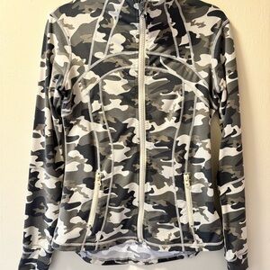 Lululemon Define Jacket: Camo size 6